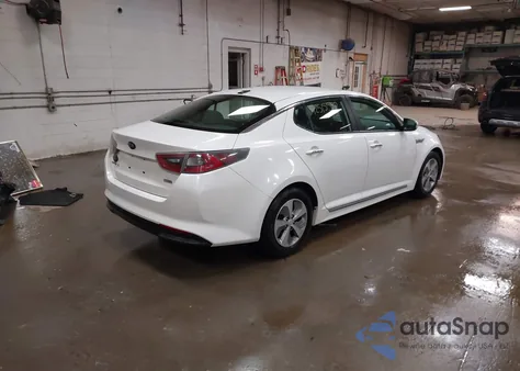 2015 Kia Optima Hybrid z USA, uszkodzony, nr VIN KNAGM4AD0F5082381